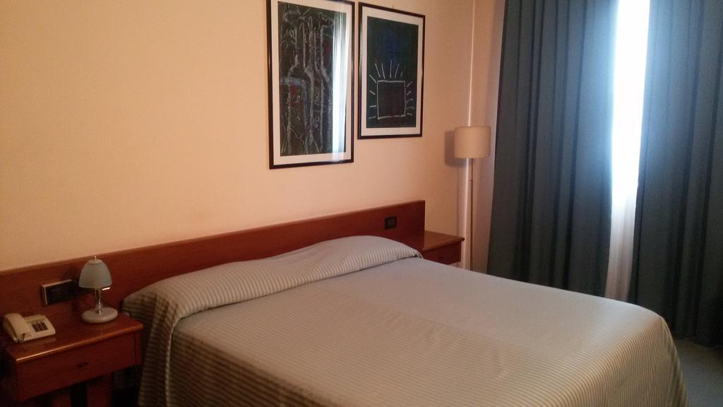Albergo Centrale Trebaseleghe Kamer foto